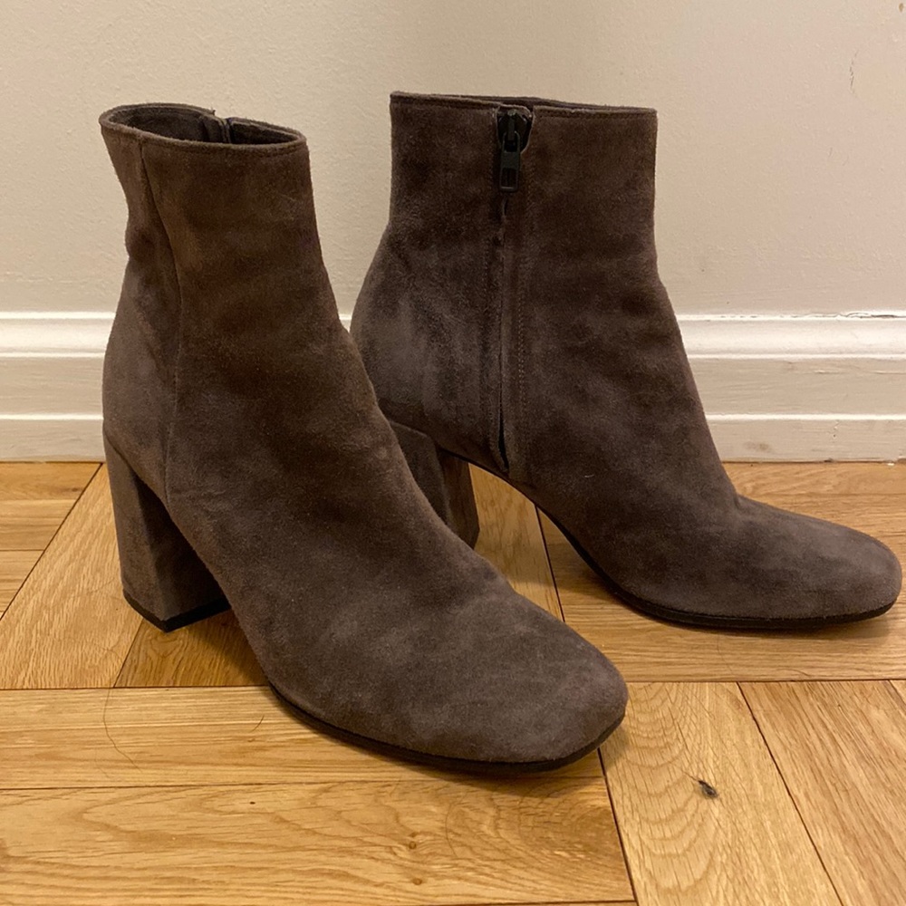 Vince ankle booties